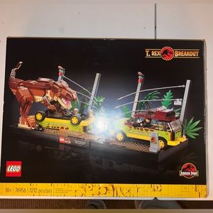 T-Rex Breakout Lego set!